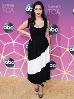 Aulii Cravalho t-shirt #3843943