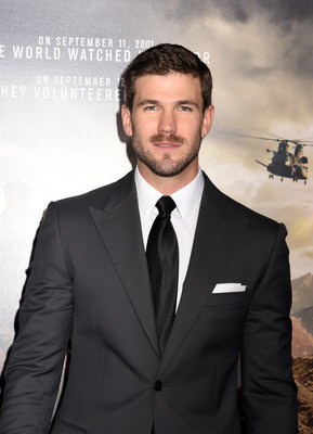 Austin Stowell Poster 2962416