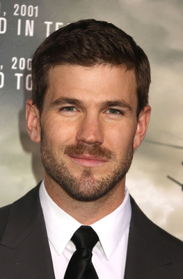 Austin Stowell Poster 2962420