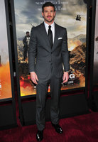 Austin Stowell Sweatshirt #2962431