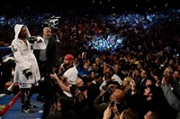 Austin Trout t-shirt #3596030