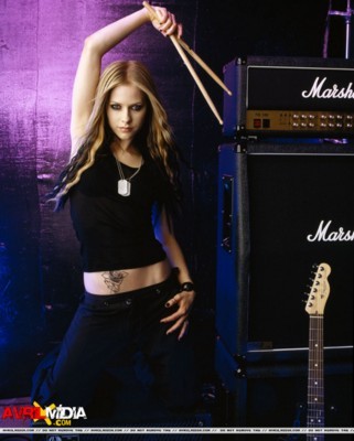 Avril Lavigne Poster 1249131