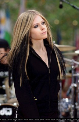 Avril Lavigne Mouse Pad 1256475