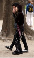 Avril Lavigne Sweatshirt #1309915