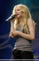 Avril Lavigne Longsleeve T-shirt #1356475