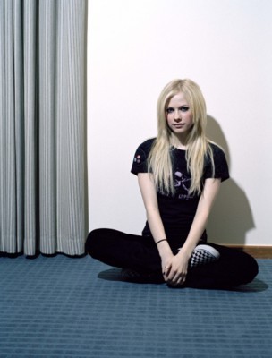 Avril Lavigne Poster 1379219