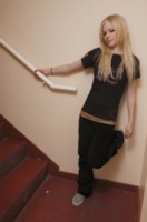 Avril Lavigne Sweatshirt #1379228