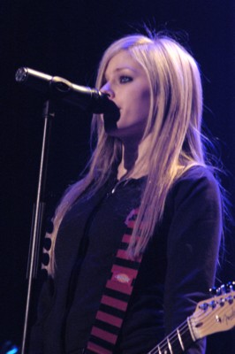 Avril Lavigne stickers 1440731