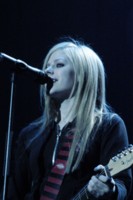 Avril Lavigne Sweatshirt #1440761