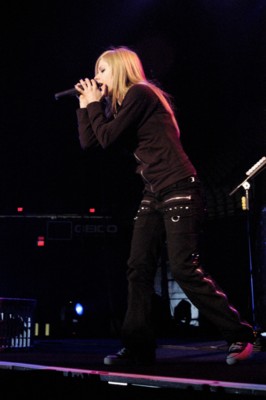 Avril Lavigne Poster 1440763