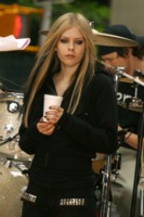 Avril Lavigne Sweatshirt #1440770
