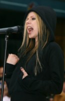 Avril Lavigne Sweatshirt #1440806
