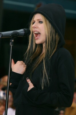 Avril Lavigne Poster 1440846