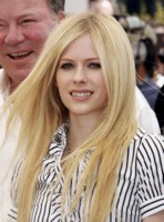 Avril Lavigne longsleeve t-shirt #1440873