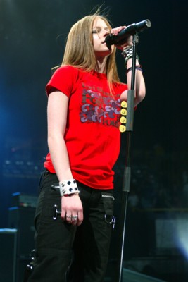 Avril Lavigne Poster 1440954
