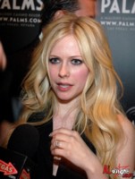 Avril Lavigne Tank Top #1441018