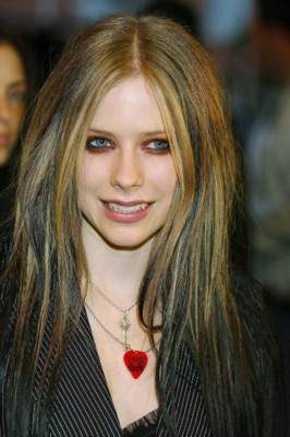 Avril Lavigne Poster 1441089