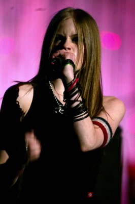 Avril Lavigne Poster 1441093