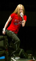 Avril Lavigne Sweatshirt #1441134