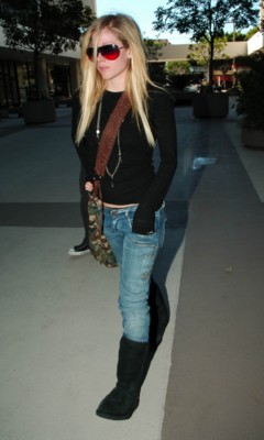 Avril Lavigne mug #G214560