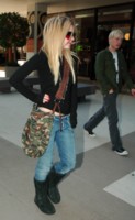 Avril Lavigne Longsleeve T-shirt #1459229