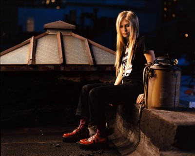 Avril Lavigne Poster 1470863