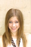 Avril Lavigne Sweatshirt #2019299