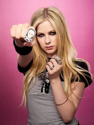 Avril Lavigne Poster 2019300