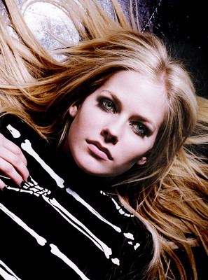 Avril Lavigne Poster 2067280