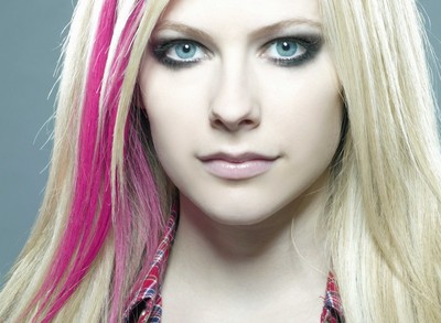 Avril Lavigne Poster 2067301
