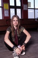 Avril Lavigne Longsleeve T-shirt #2067419
