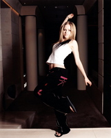 Avril Lavigne Sweatshirt #2111295