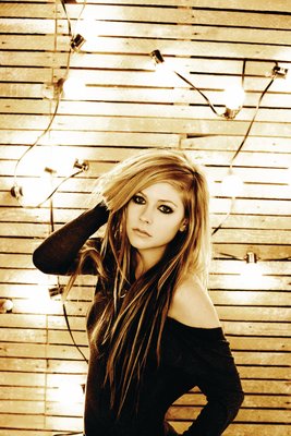 Avril Lavigne Poster 2125804
