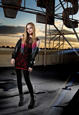Avril Lavigne Poster 2319094