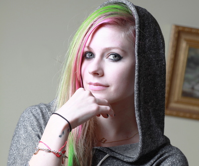 Avril Lavigne Poster 2319158