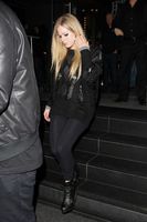 Avril Lavigne mug #G1173083