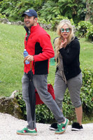 Avril Lavigne Sweatshirt #3294044