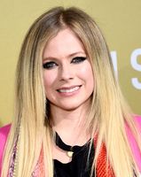 Avril Lavigne t-shirt #3830610
