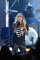 Avril Lavigne t-shirt #3881551