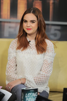 Bailee Madison Longsleeve T-shirt #3017196