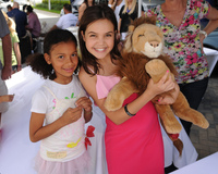 Bailee Madison Longsleeve T-shirt #3073789