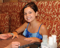 Bailee Madison Longsleeve T-shirt #3073808