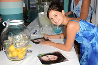 Bailee Madison Longsleeve T-shirt #3073870