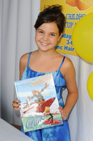 Bailee Madison Longsleeve T-shirt #3073904