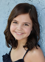 Bailee Madison Longsleeve T-shirt #3073932