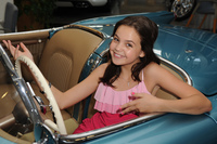Bailee Madison Longsleeve T-shirt #3073948