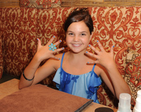 Bailee Madison Longsleeve T-shirt #3073955