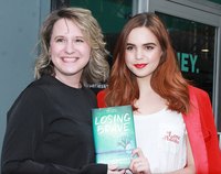 Bailee Madison Longsleeve T-shirt #3101569
