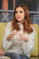 Bailee Madison Longsleeve T-shirt #3101578