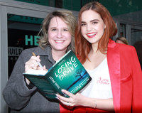 Bailee Madison Longsleeve T-shirt #3101588